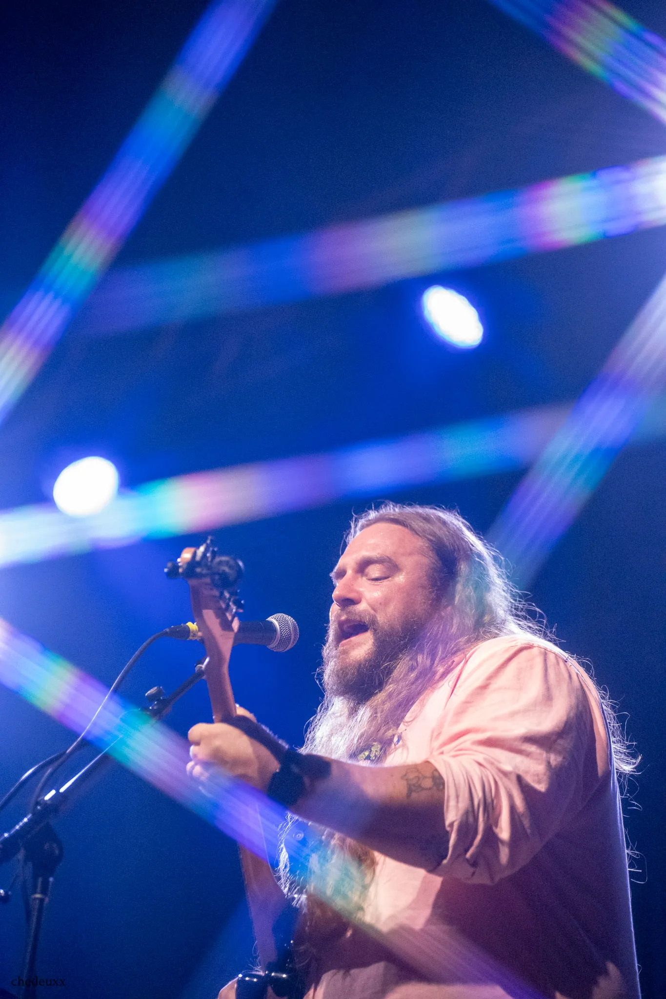 VanWinkle performing live at Liberty Theater, Cincinnati, photo by Darrian Chen