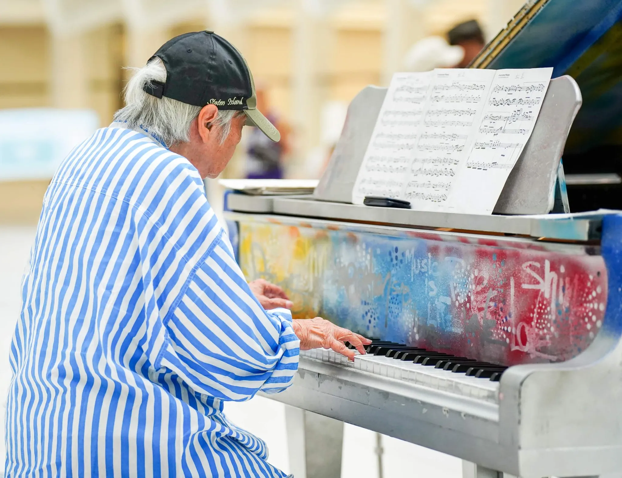 Pianist, photo by Darrian Chen